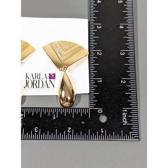 Vintage Karla Jordan Gold Tone Asian Style Fan Charm Bold Clip Earrings Unique - Picture 5 of 5